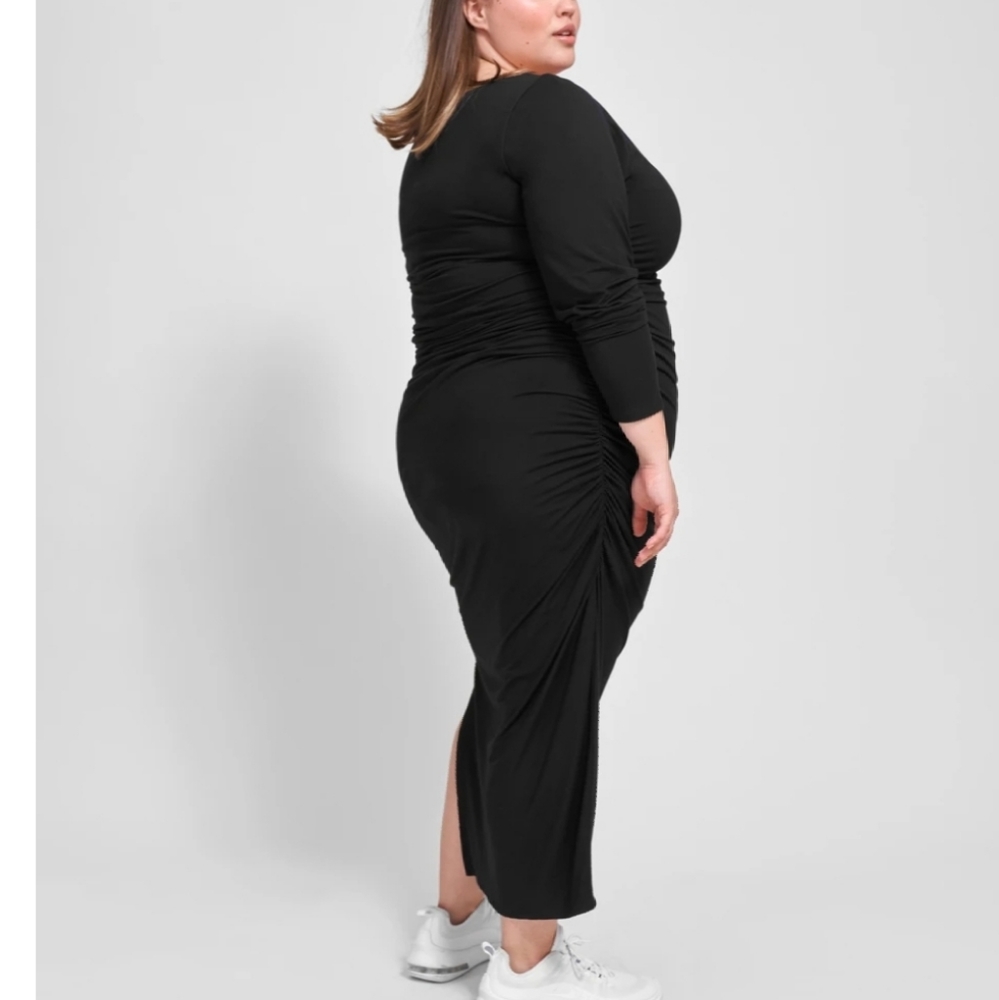 Universal Standard Side Ruched Dress (L/22)